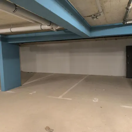 Tesla 2 Apartment